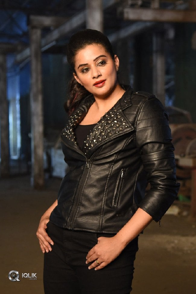 Priyamani